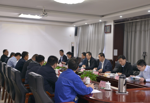 集团公司领导乐江华到开云电子网页版公司调研指导工作