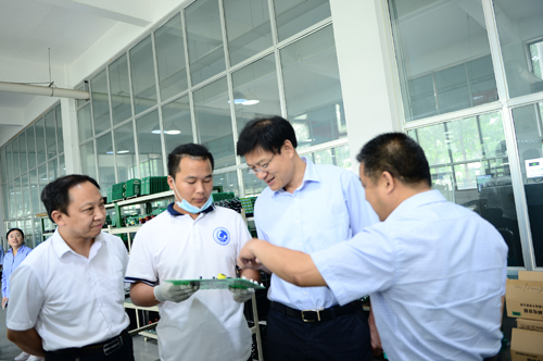 山东理工职业学院院长孙琪到开云电子网页版公司走访调研